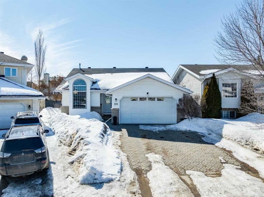 Sold property in Thickwood