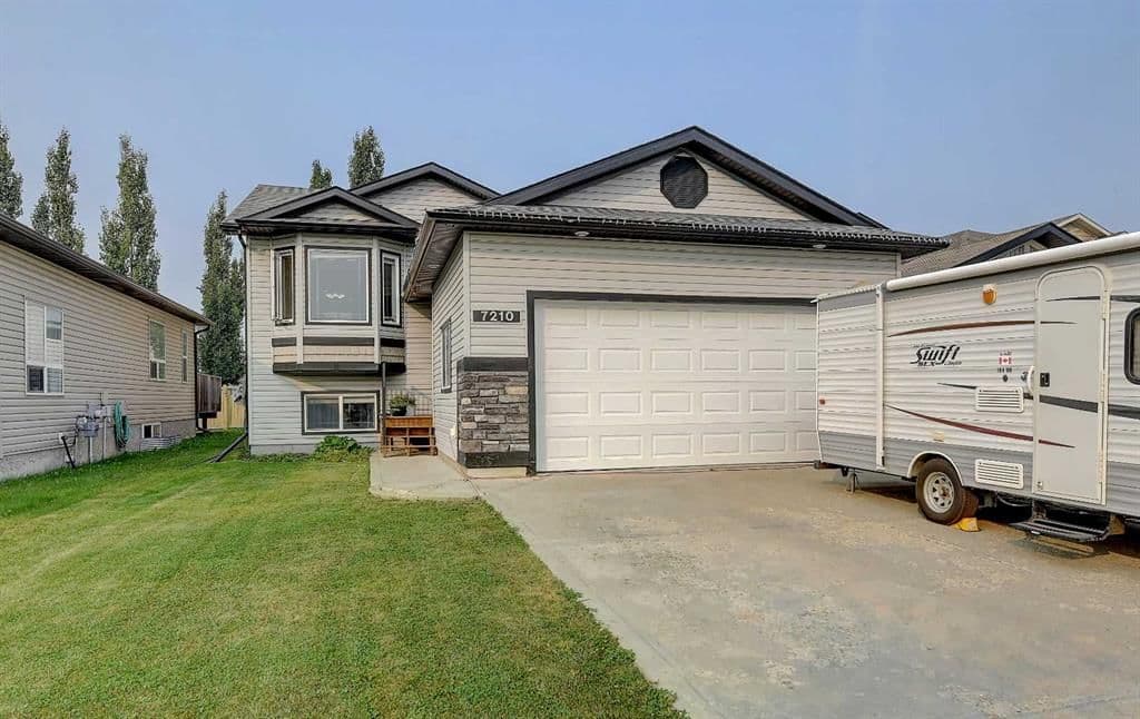 Sold property in Countryside North