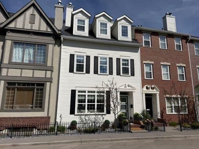 Sold property in Garrison Woods
