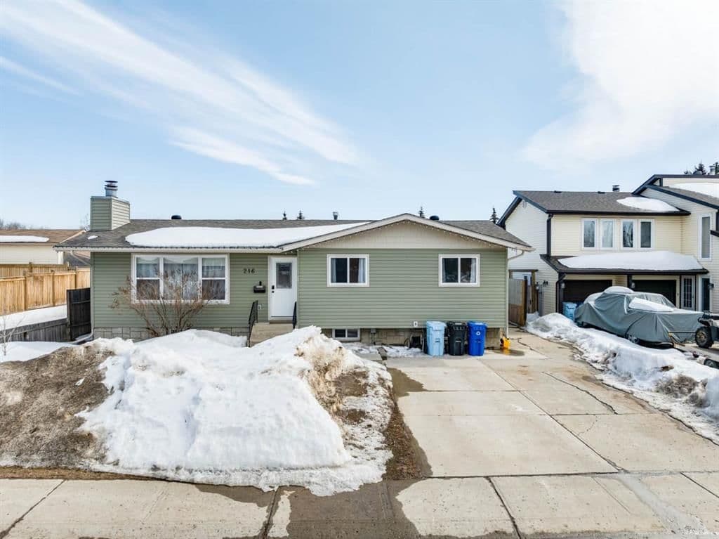 Sold property in Thickwood