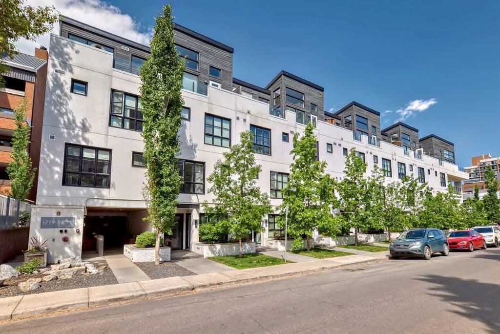 Sold property in Lower Mount Royal
