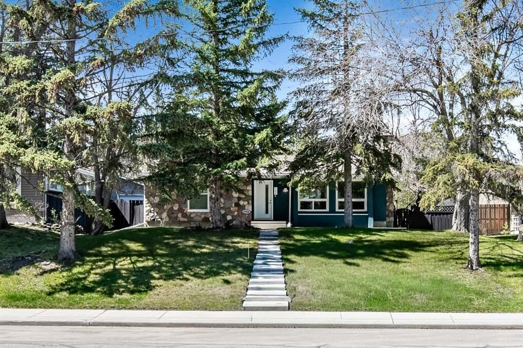 Sold property in Canyon Meadows