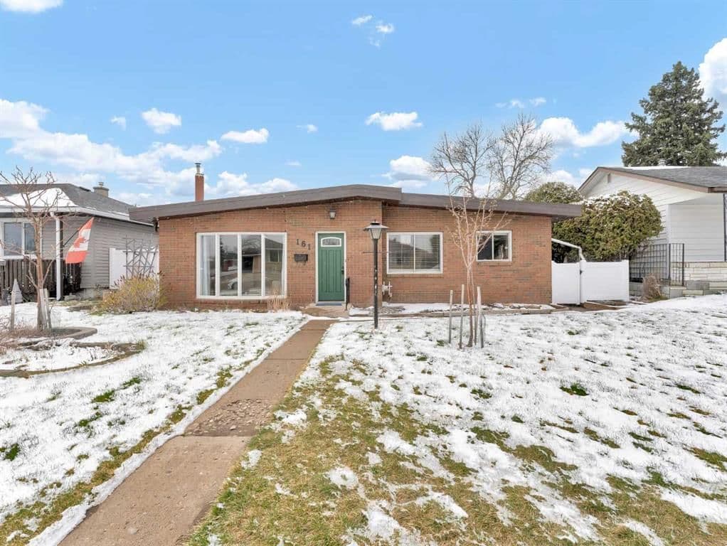 Sold property in Northwest Crescent Heights
