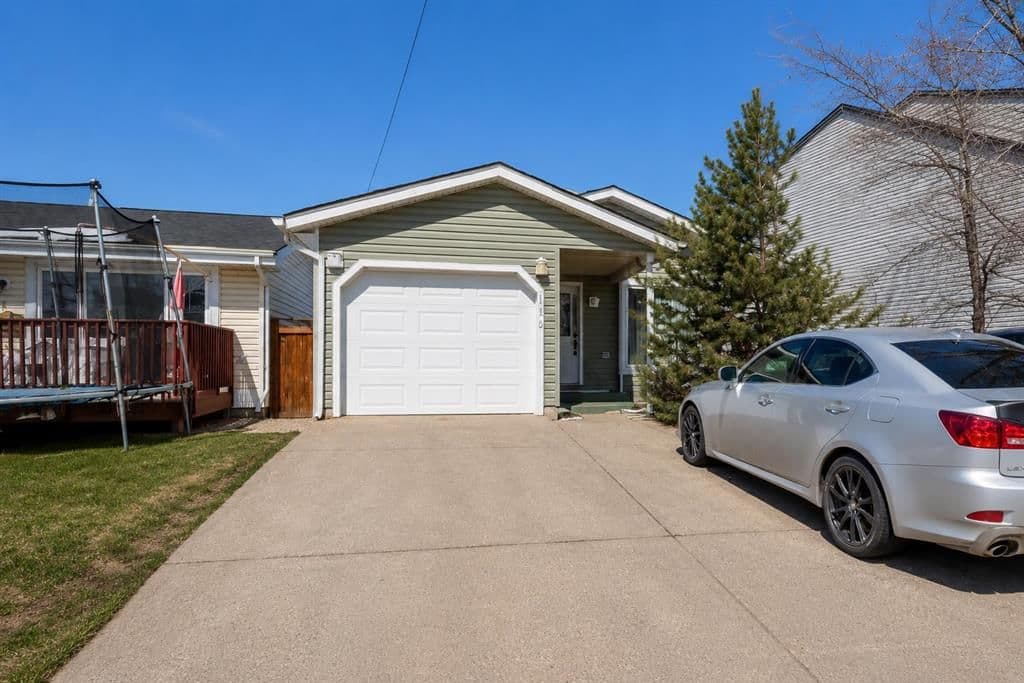 Sold property in Thickwood