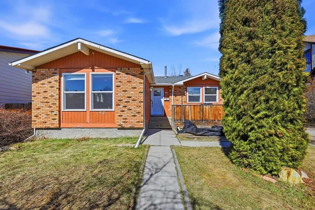 Sold property in Whitehorn