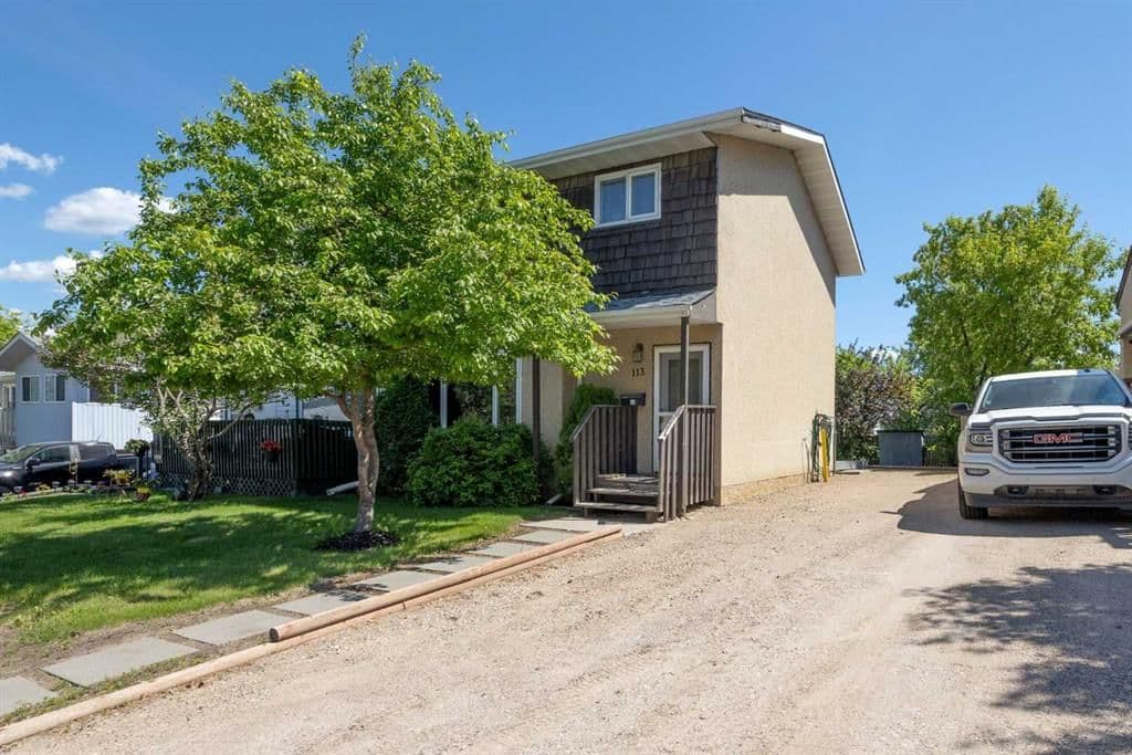 Sold property in Thickwood