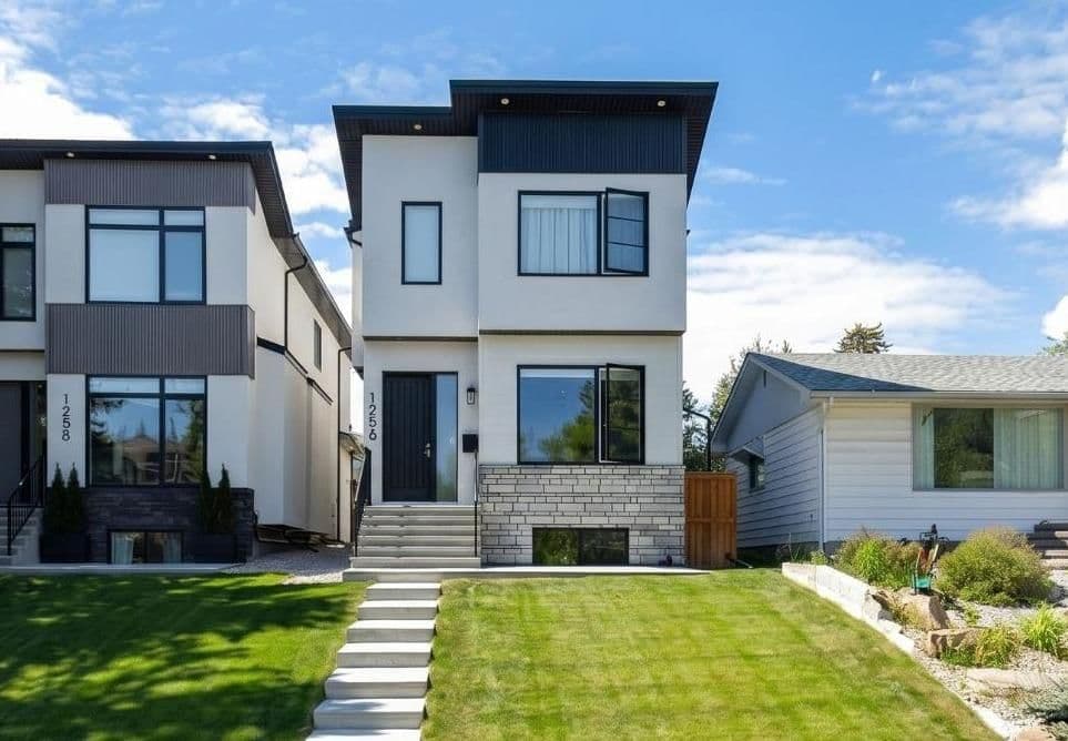 Sold property in Rosemont