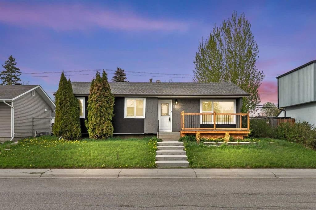 Sold property in Penbrooke Meadows