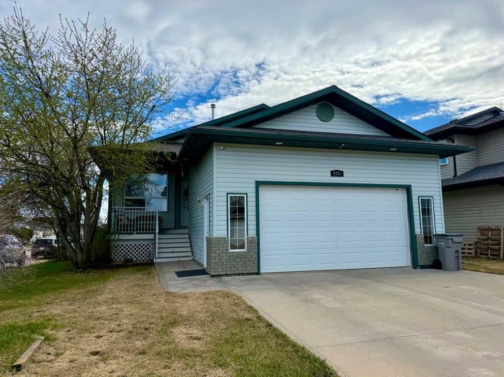 Sold property in Country Club West