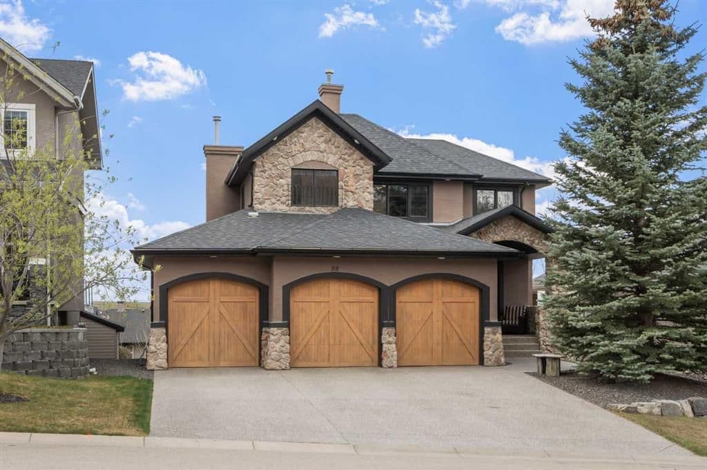 Sold property in Crestmont