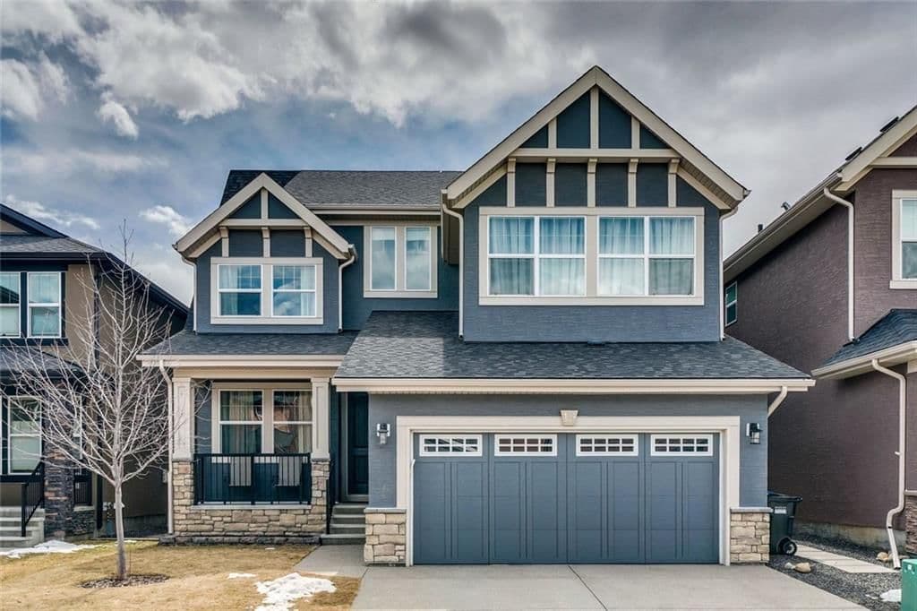 Sold property in Aspen Woods