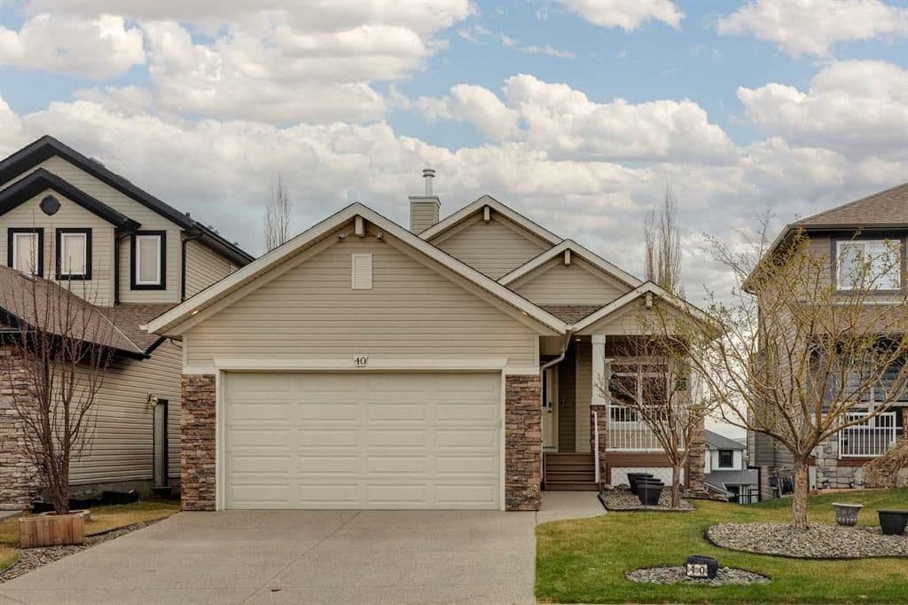 Sold property in Sunset Ridge