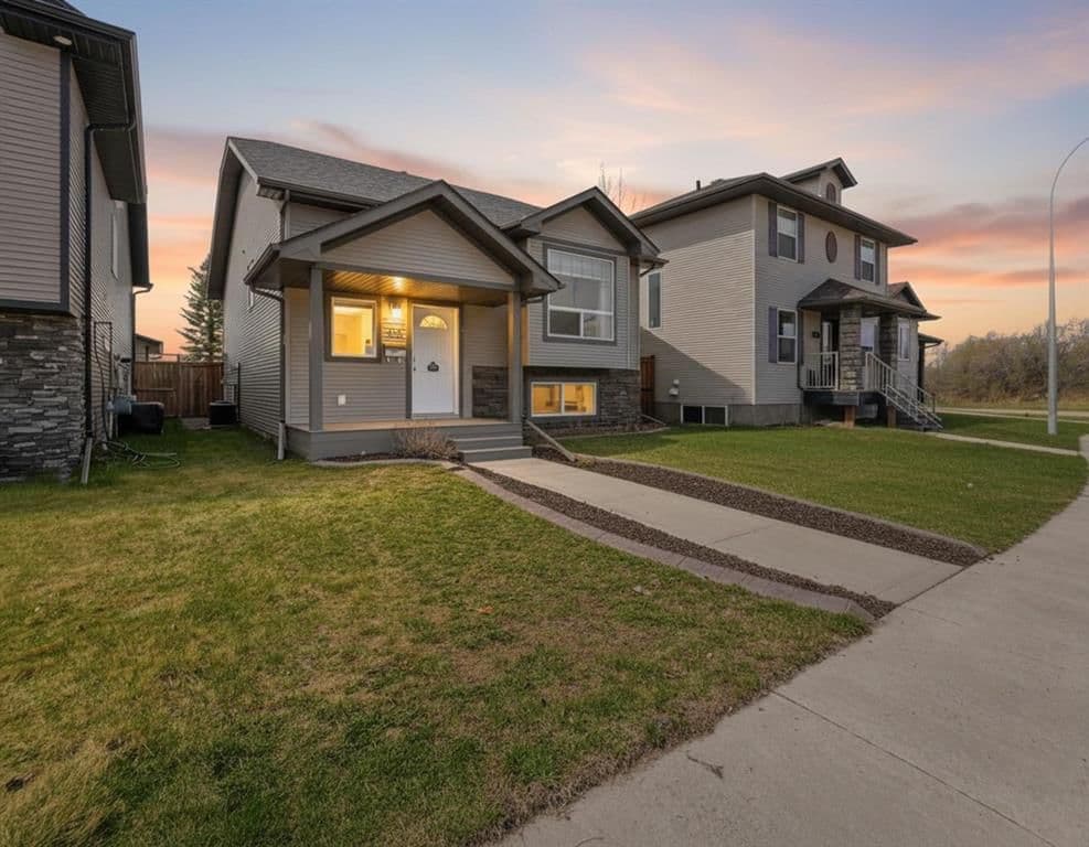 Sold property in Vanier Woods