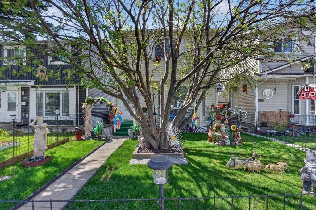 Sold property in Martindale
