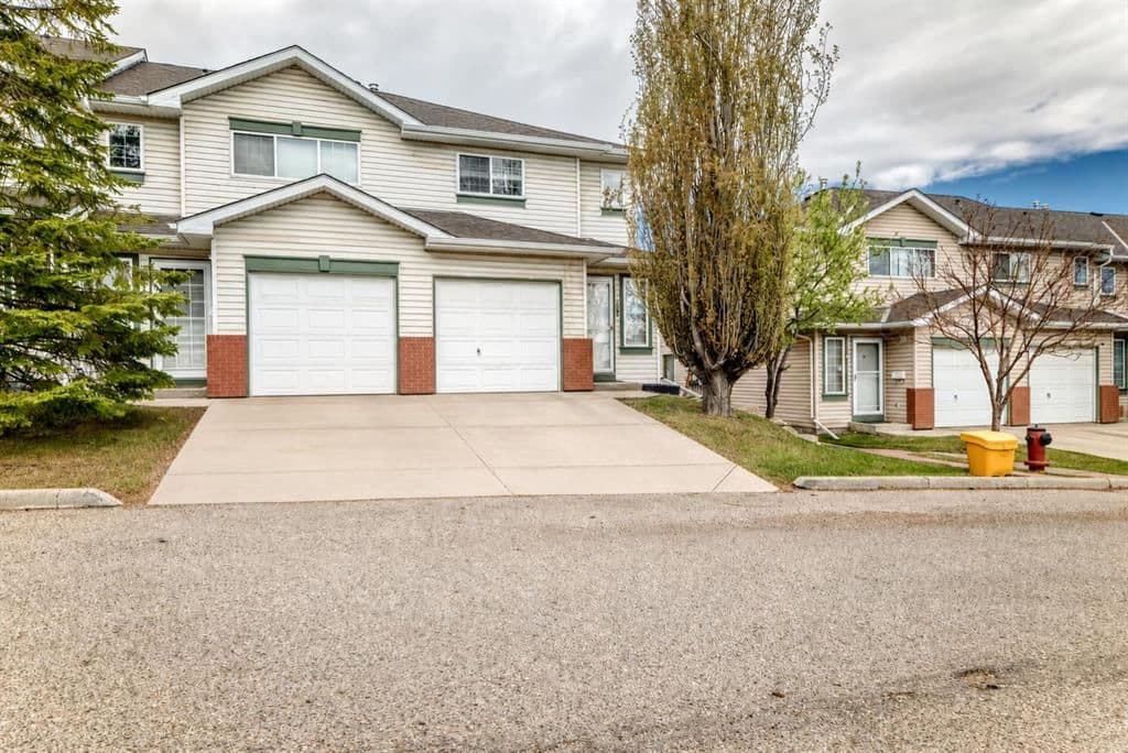 Sold property in Country Hills