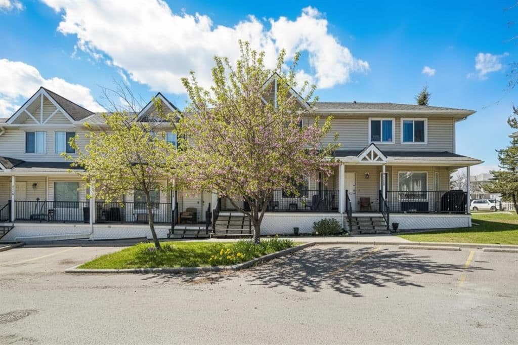 Sold property in Arbour Lake