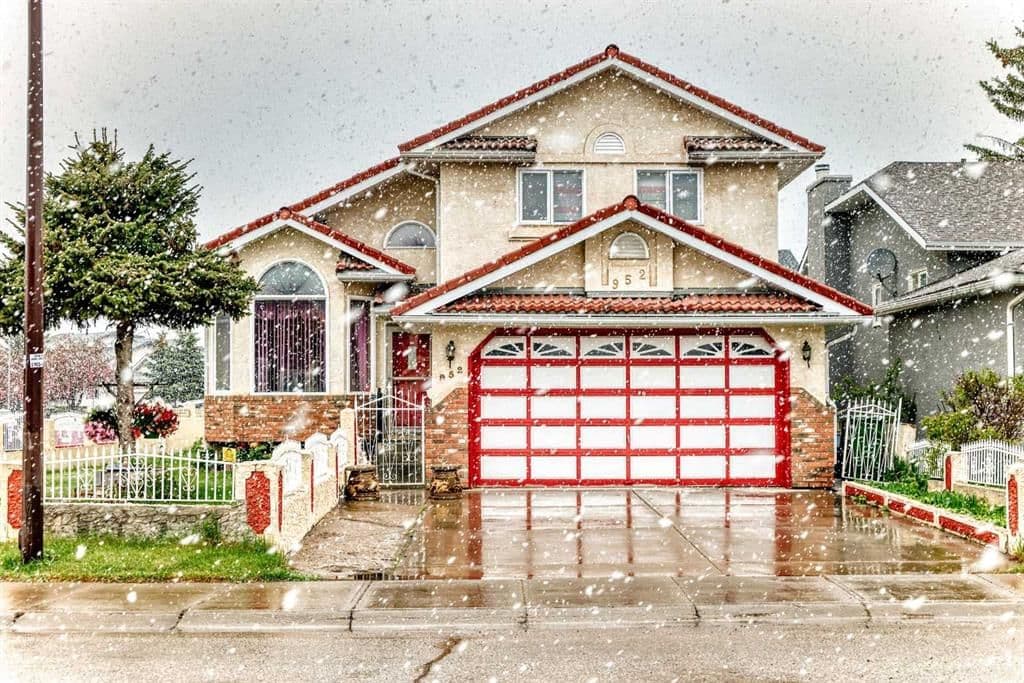 Sold property in Applewood Park