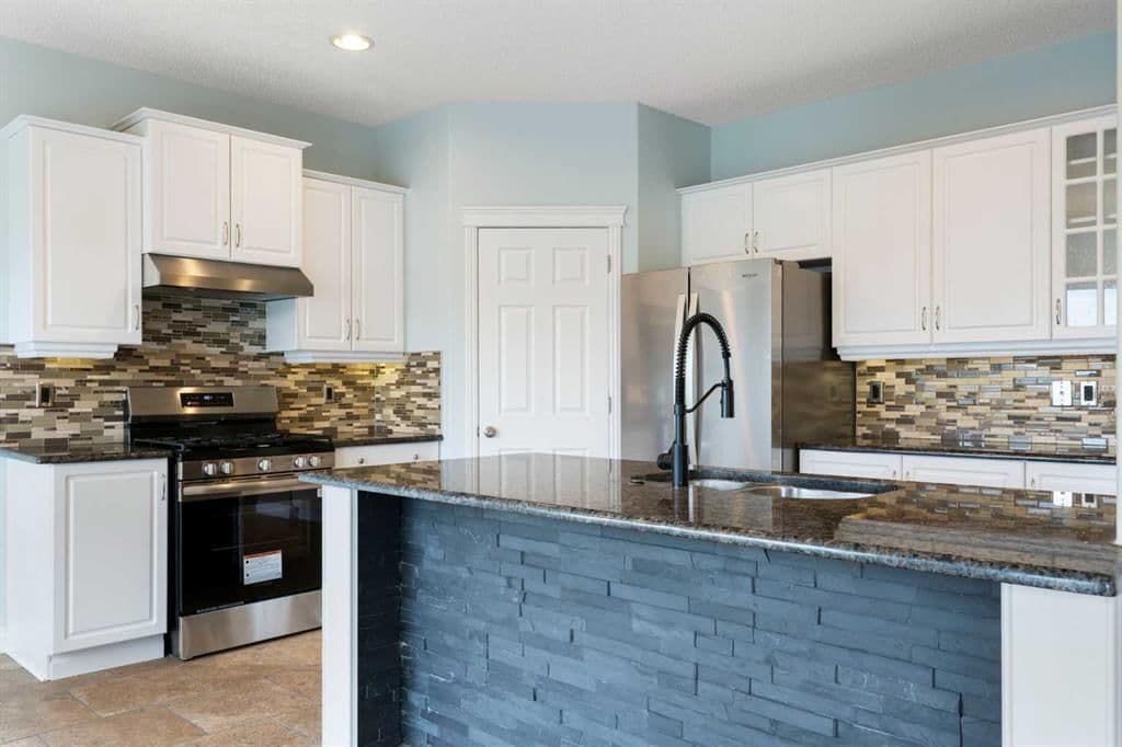 Sold property in Sunset Ridge