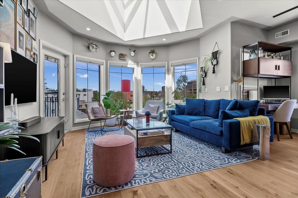 Sold property in Lower Mount Royal