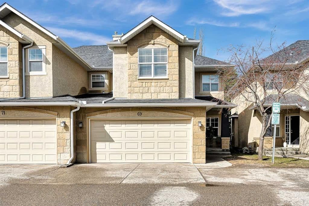 Sold property in Strathcona Park