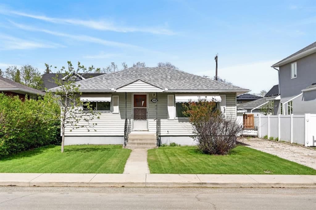 Sold property in Banff Trail