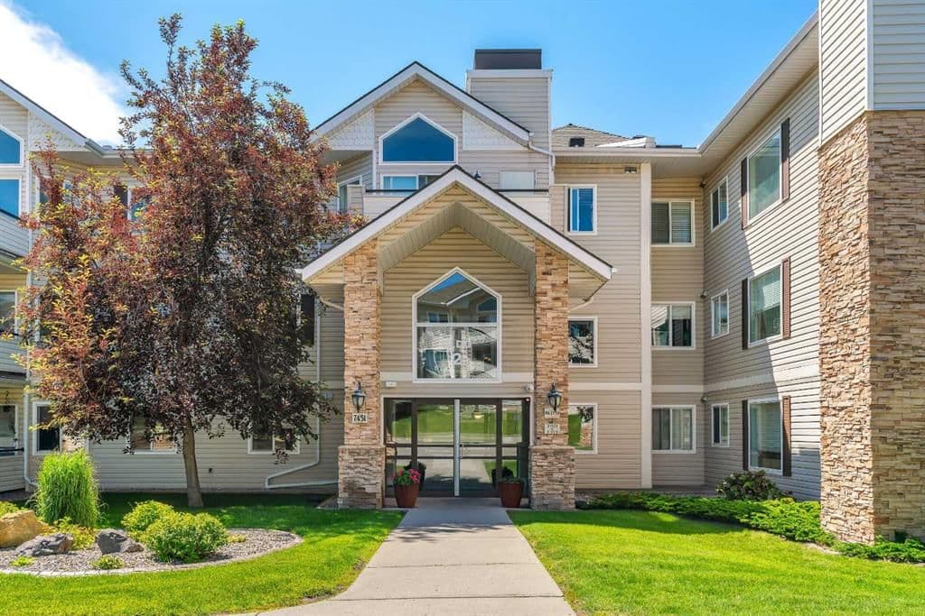 Sold property in Springbank Hill