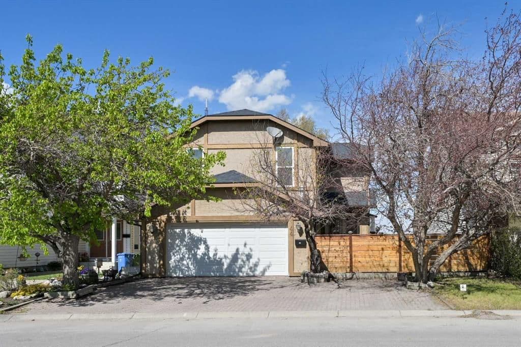 Sold property in Coach Hill