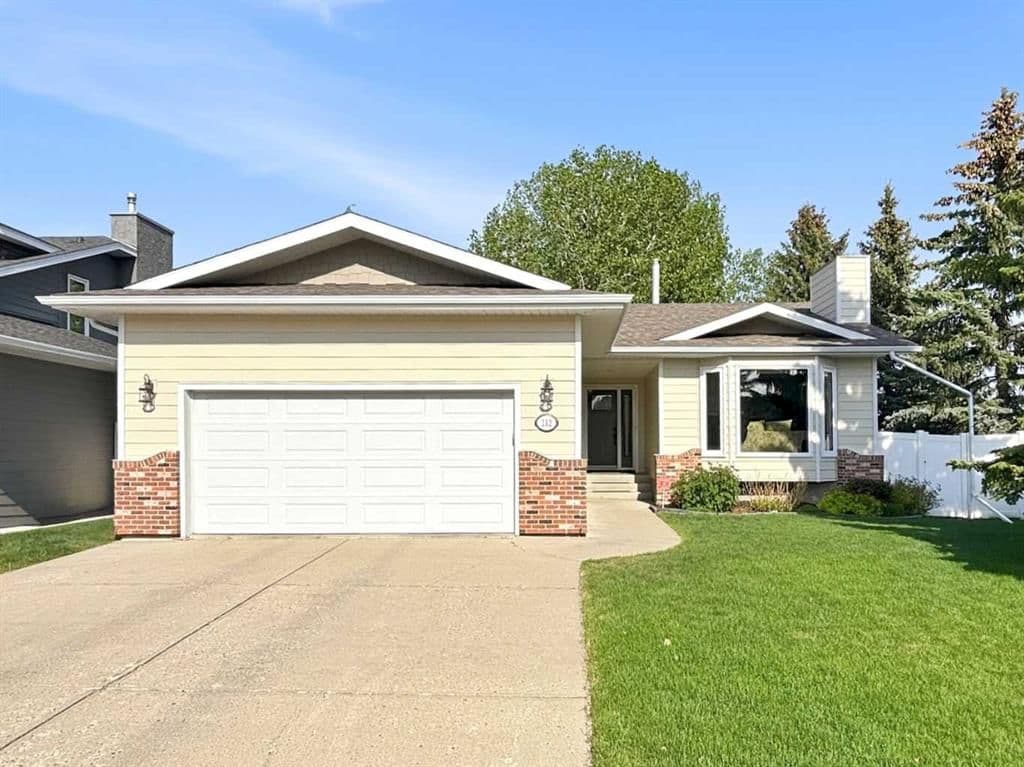 Sold property in Deer Park Village