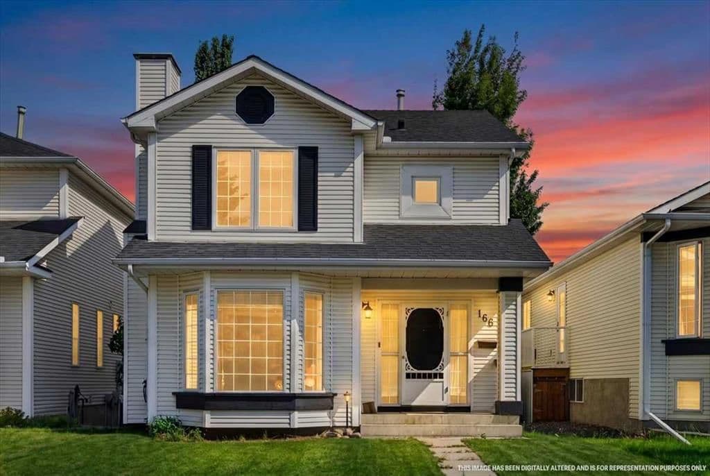 Sold property in McKenzie Lake