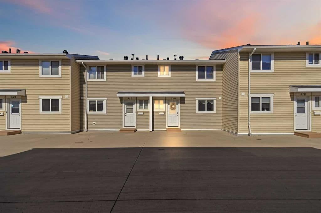 Sold property in Thickwood