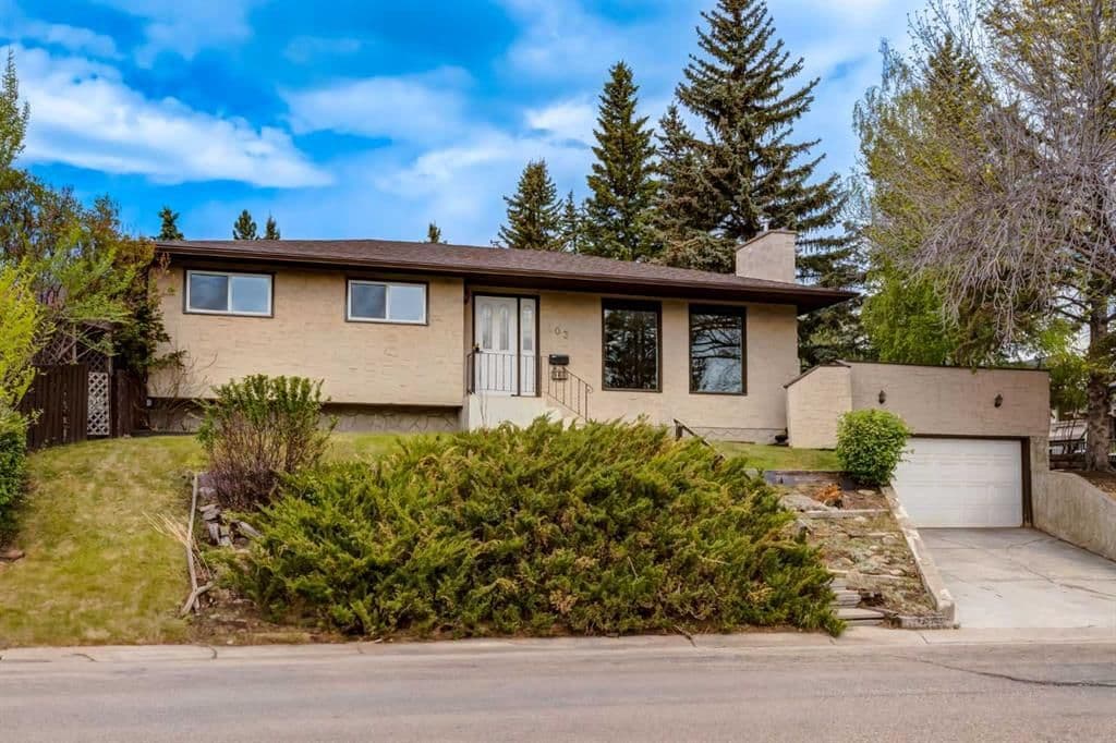 Sold property in Canyon Meadows