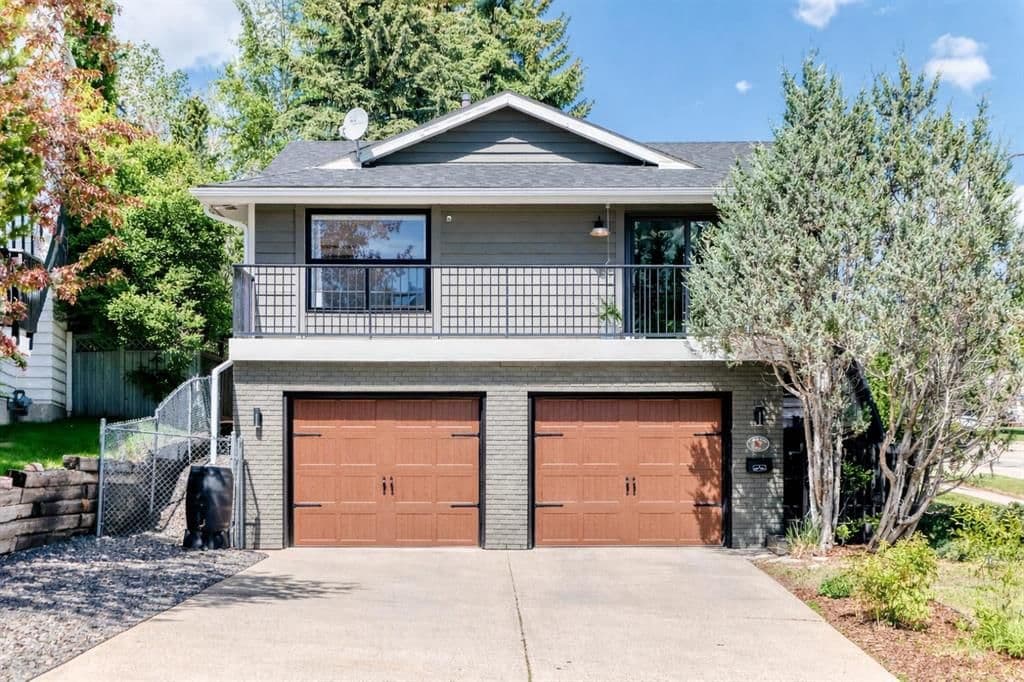 Sold property in Coach Hill