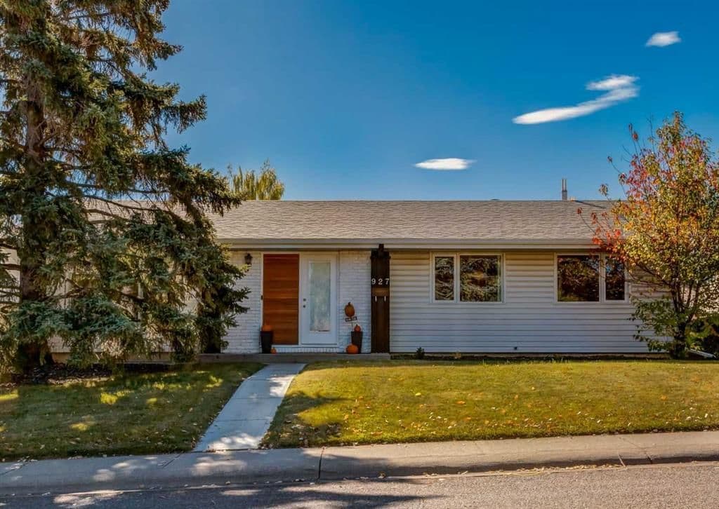 Sold property in Canyon Meadows
