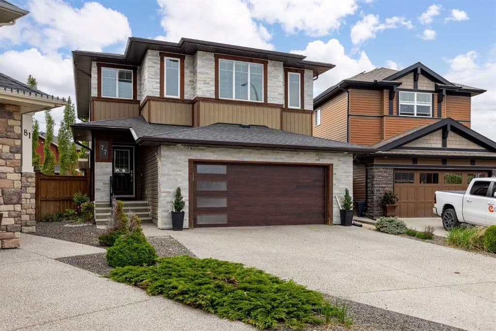 Sold property in Cougar Ridge