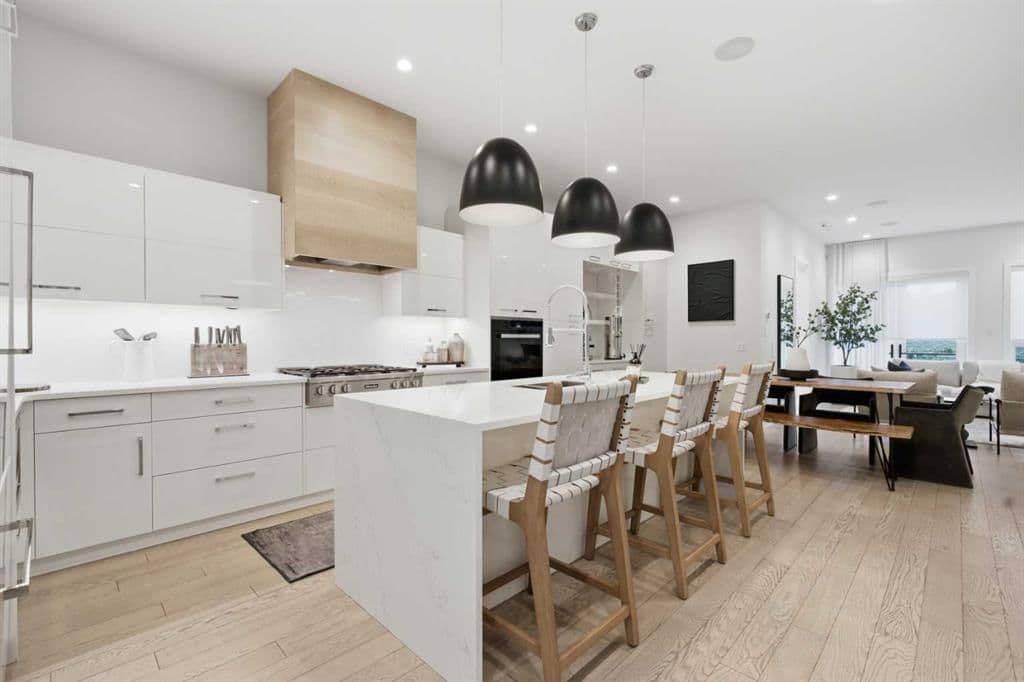 Sold property in Altadore