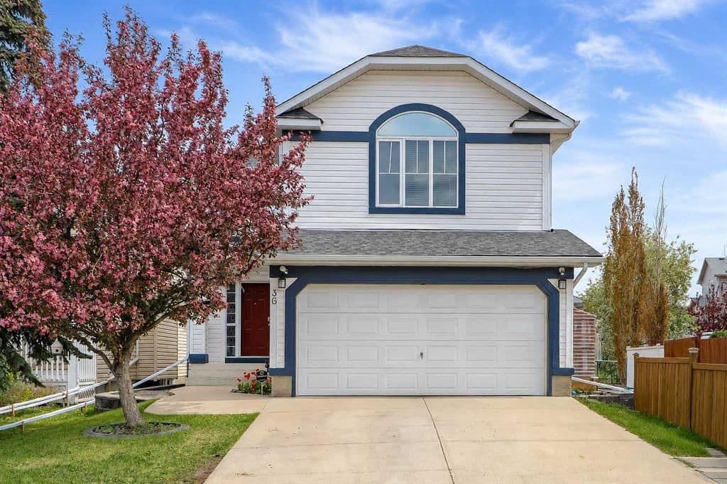 Sold property in McKenzie Lake