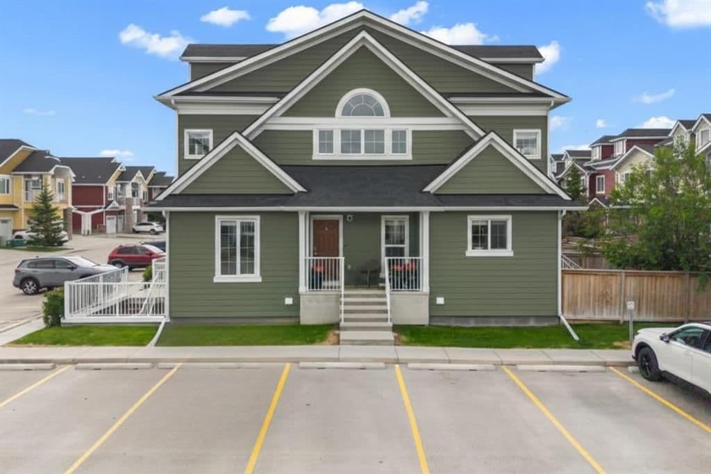 Sold property in Ravenswood