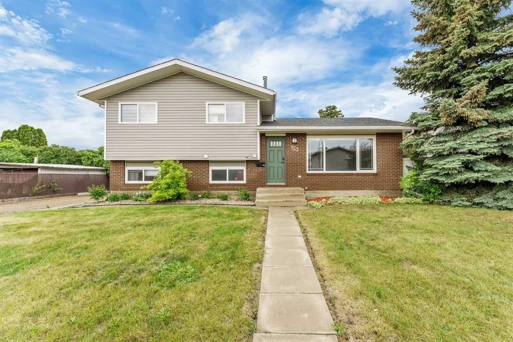 Sold property in Ross Glen