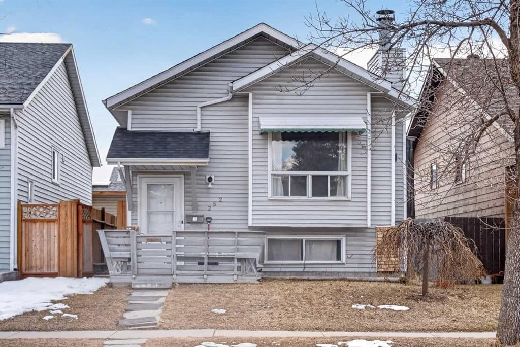 Sold property in Erin Woods