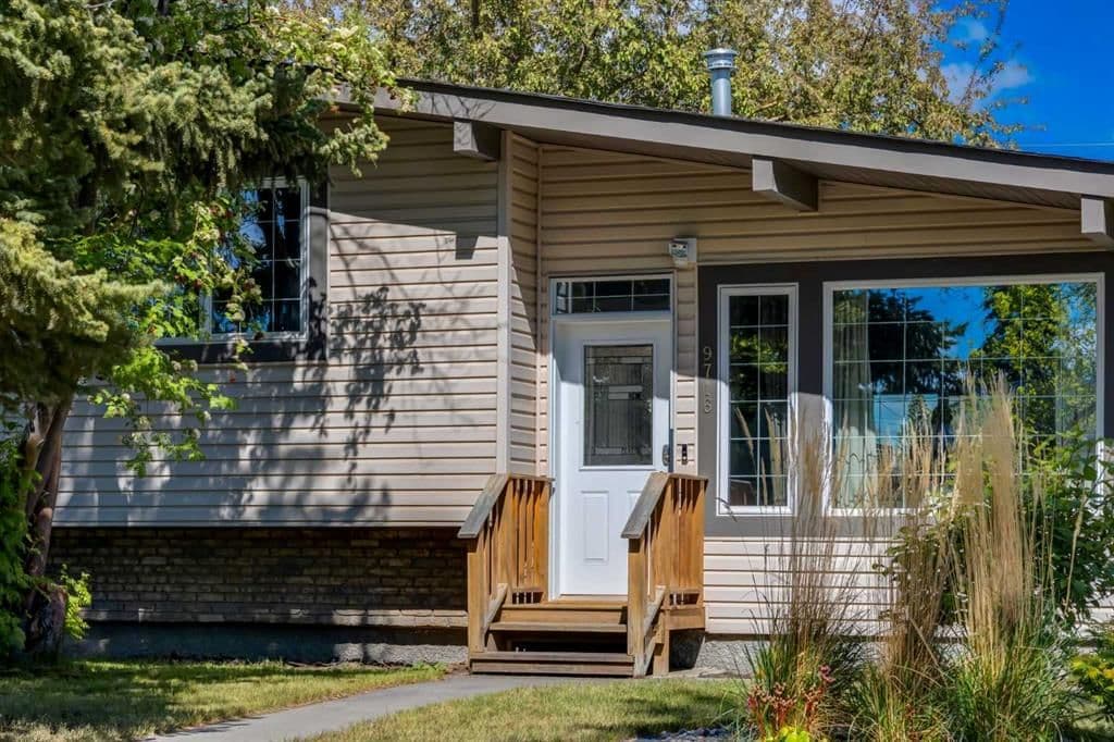 Sold property in Acadia
