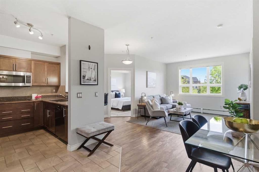 Sold property in Springbank Hill