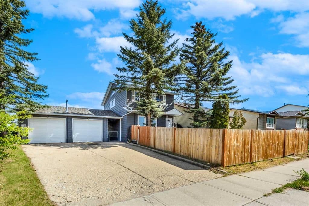 Sold property in Whitehorn