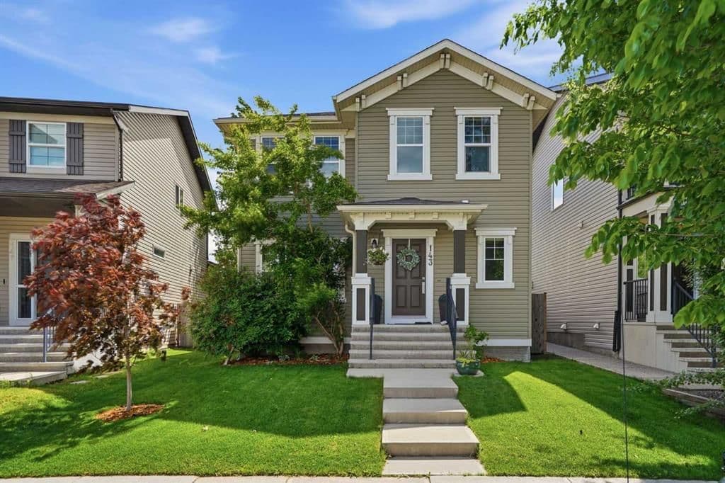 Sold property in McKenzie Towne