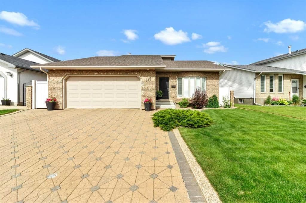 Sold property in Ross Glen