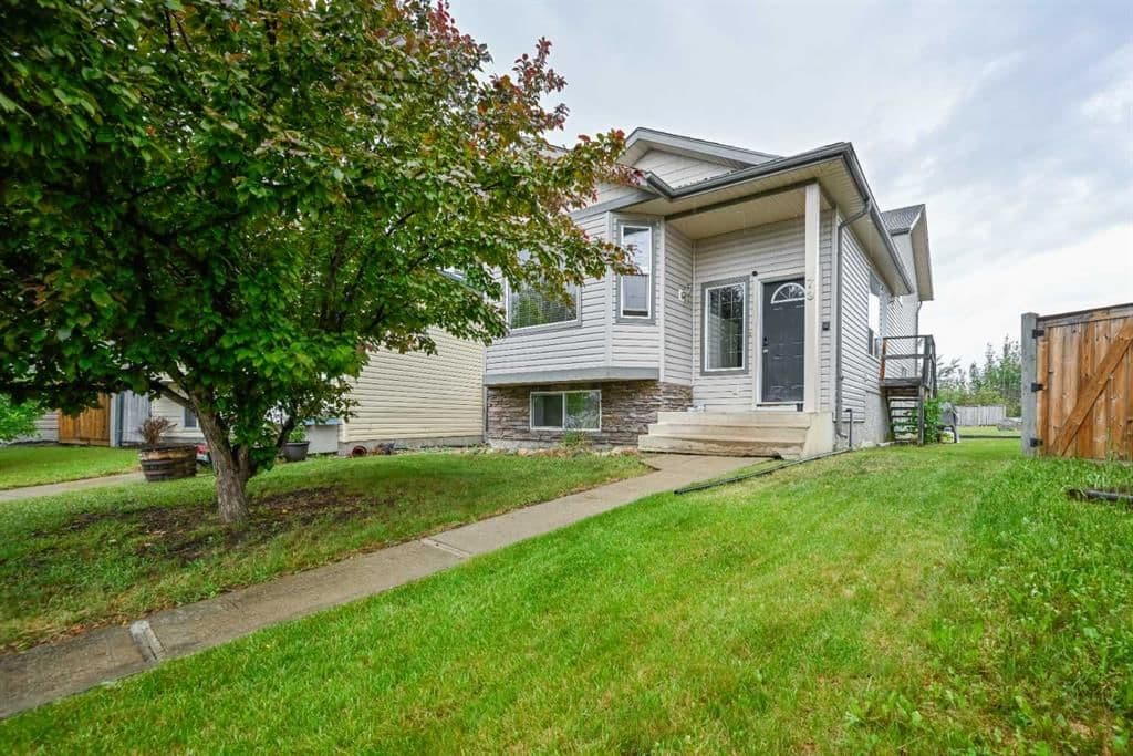 Sold property in Pinnacle Ridge