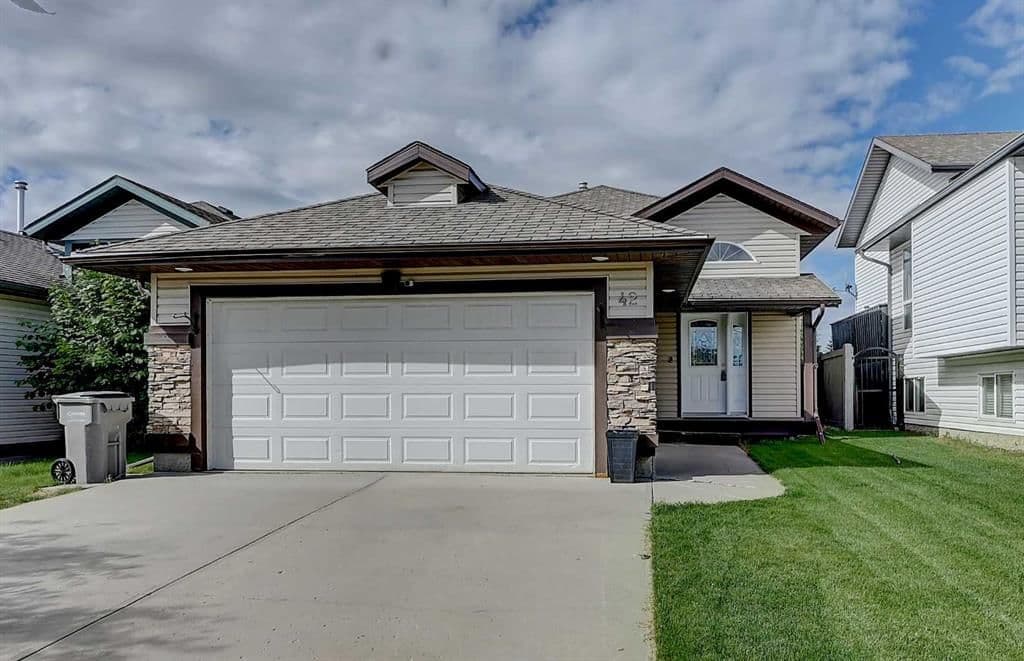 Sold property in Pinnacle Ridge