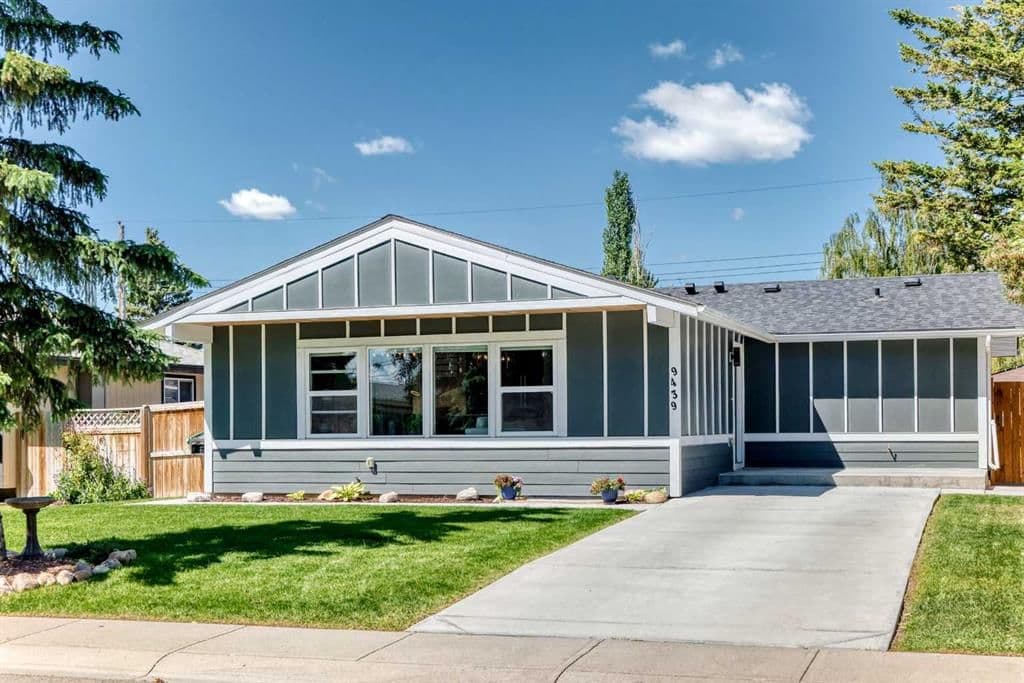 Sold property in Acadia