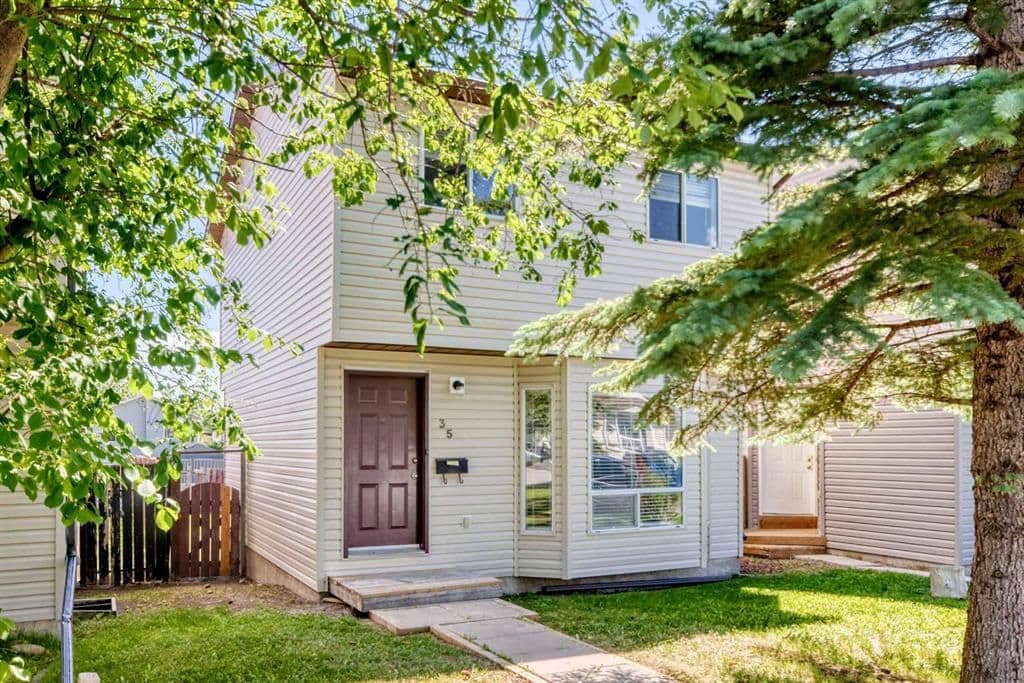 Sold property in Martindale