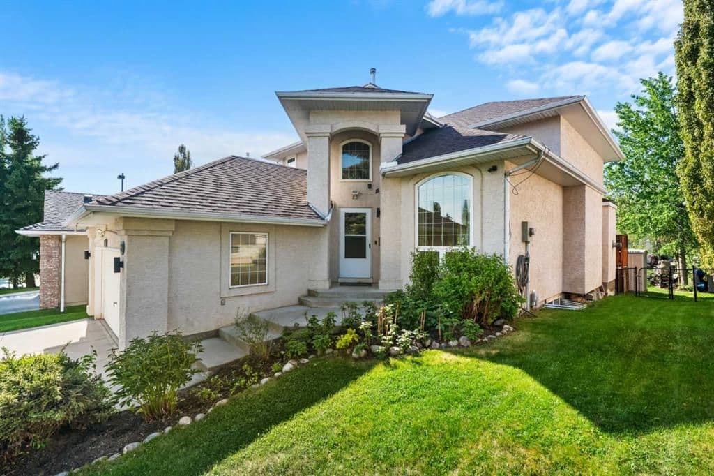 Sold property in McKenzie Lake