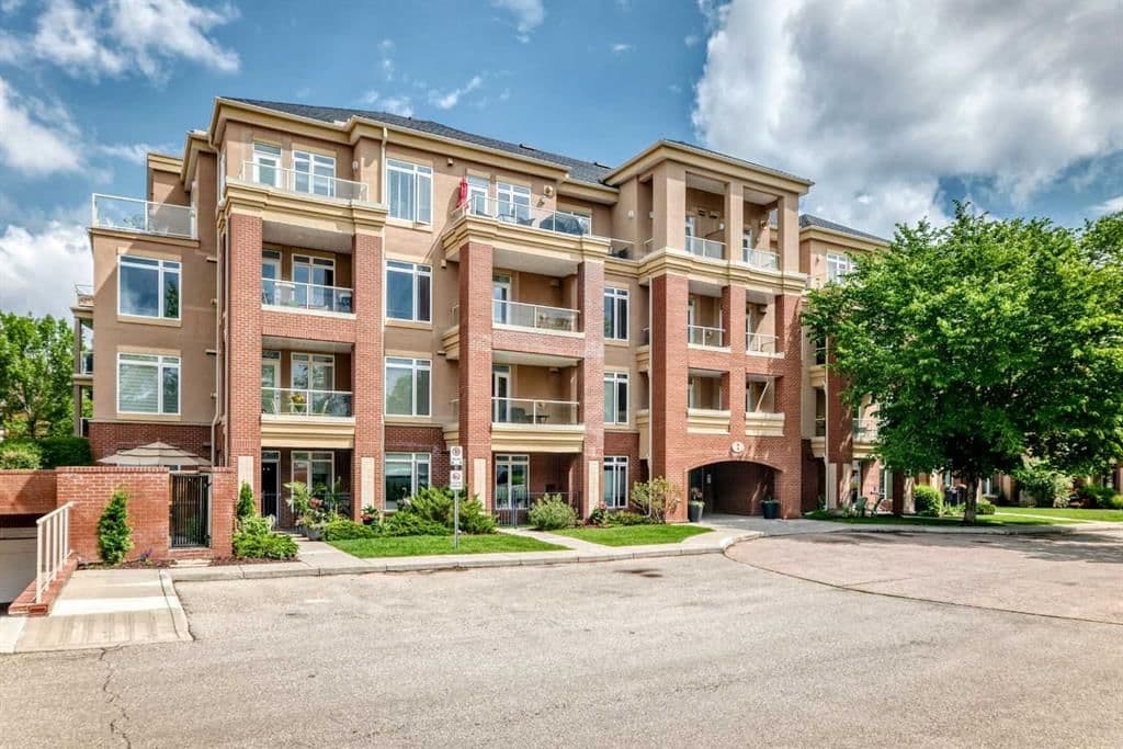 Sold property in Spruce Cliff
